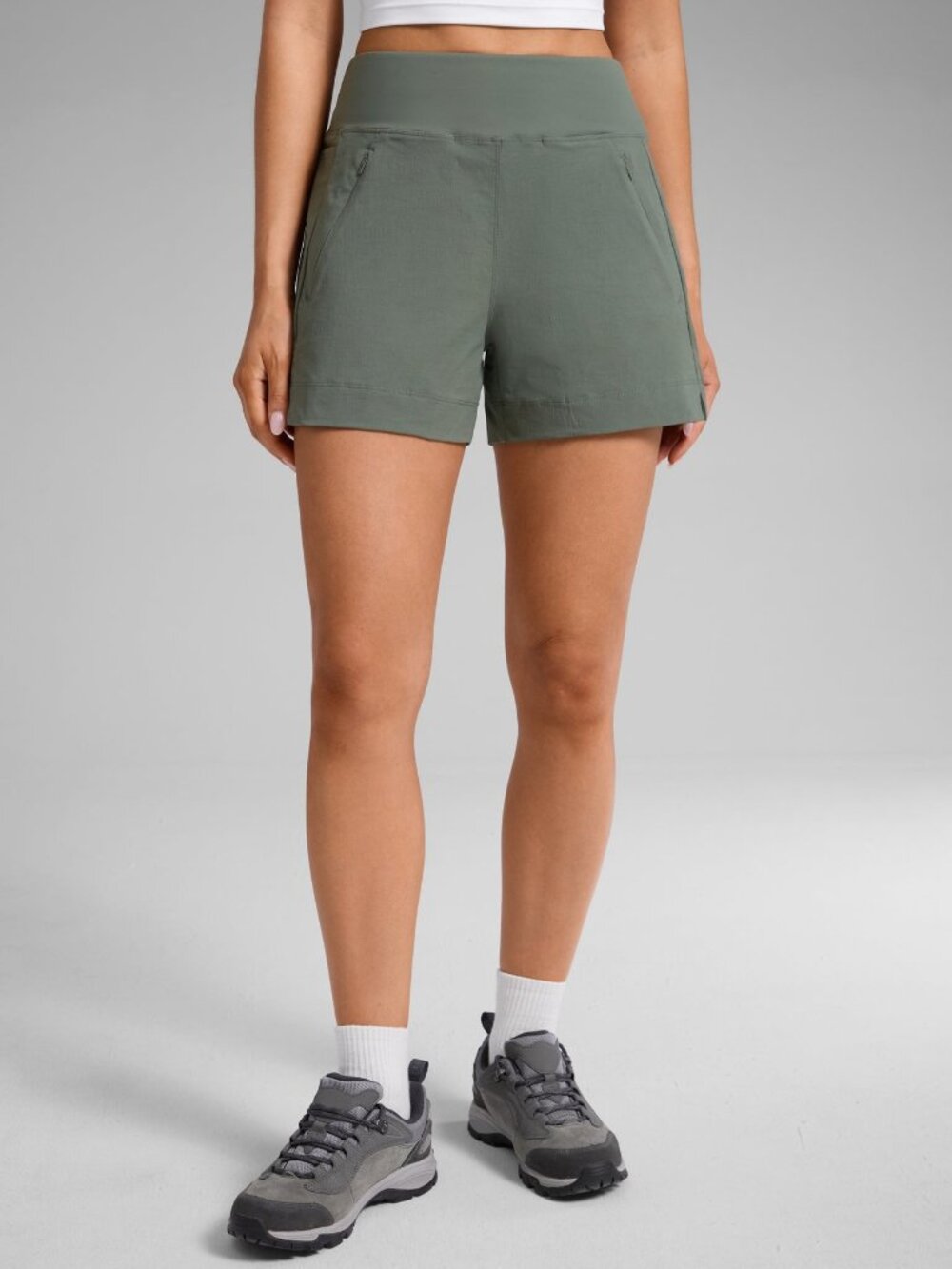Ripstop Mid-Rise Hiking Shorts with Zip Pockets 4''